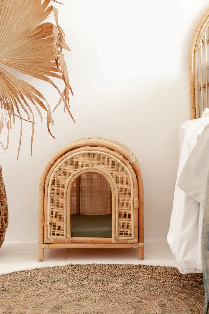 Felix Rattan Pet Bed-1